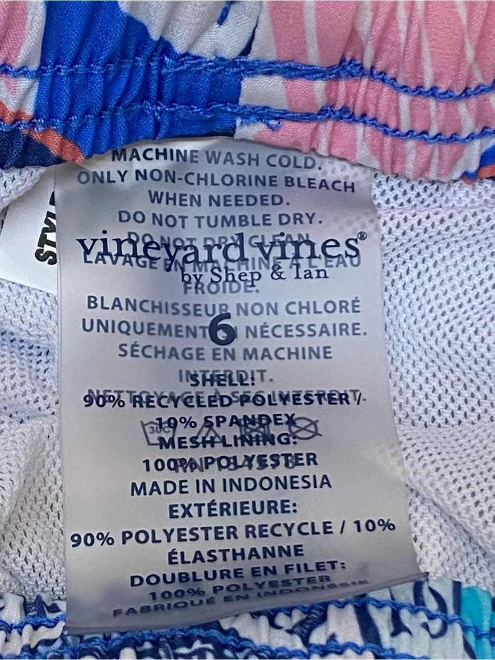 Boys swim shorts bundle of 2 size 6 chubbies and vineyards vines